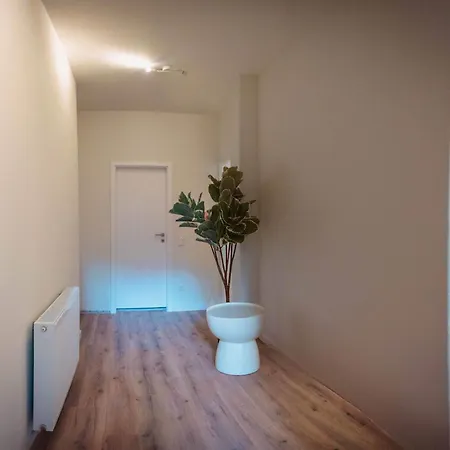 Staylight Boutique Am Franzoesischen Garten Mit Fruehstueck Und Kostenfreiem Parkplatz